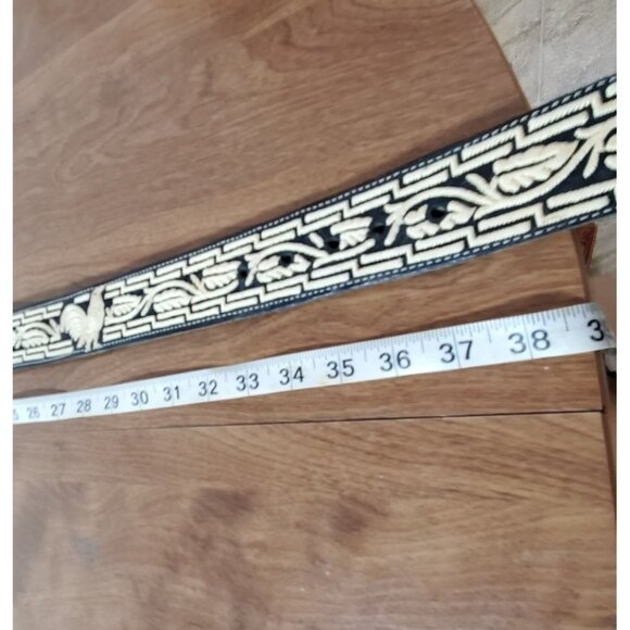 Handmade Mexican Leather Belt With Embroidered Rooster Design & Decorative Buckl - Picture 9 of 12